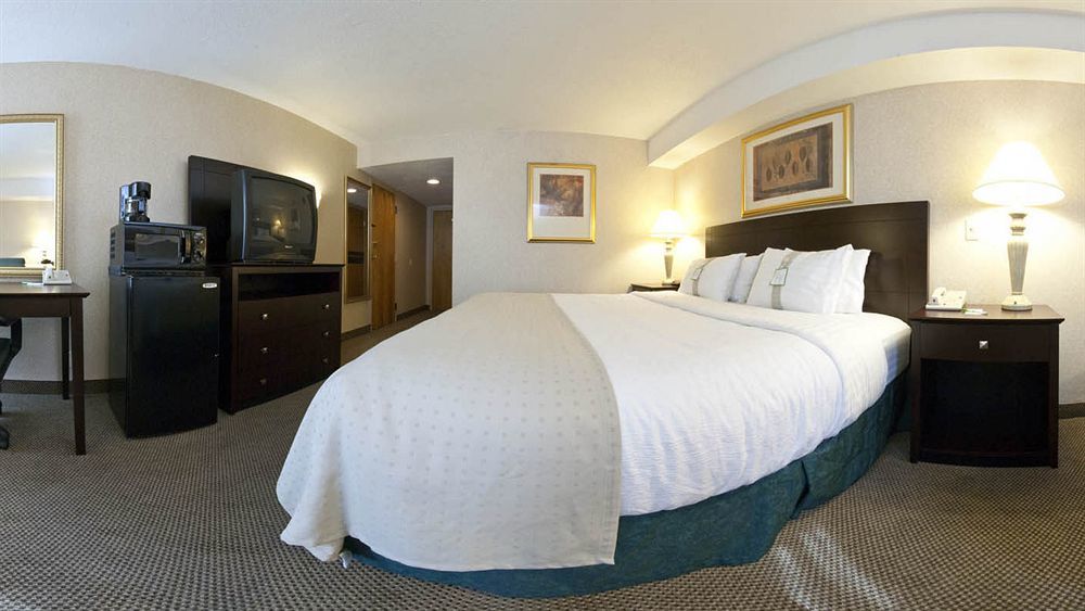 Clarion Pointe Hopkinsville Near The Bruce Convention Center Zewnętrze zdjęcie